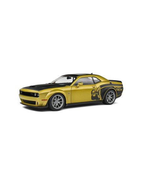 1:18 DODGE CHALLENGER R/T SCAT PACK WIDEBODY